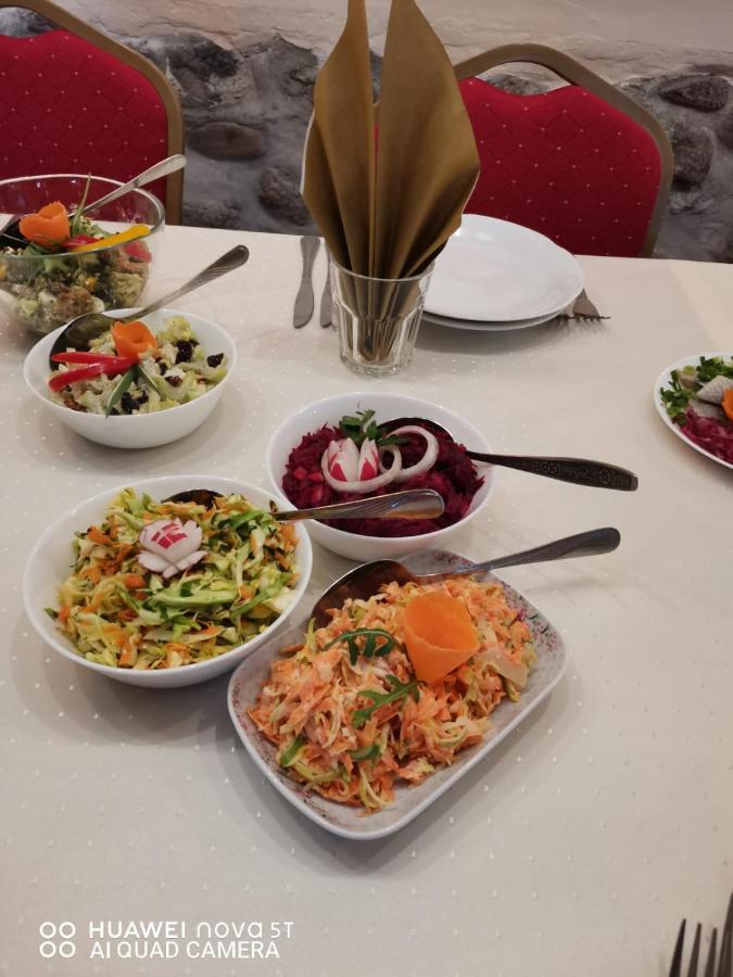 Zajazd Restauracja Machliny מראה חיצוני תמונה